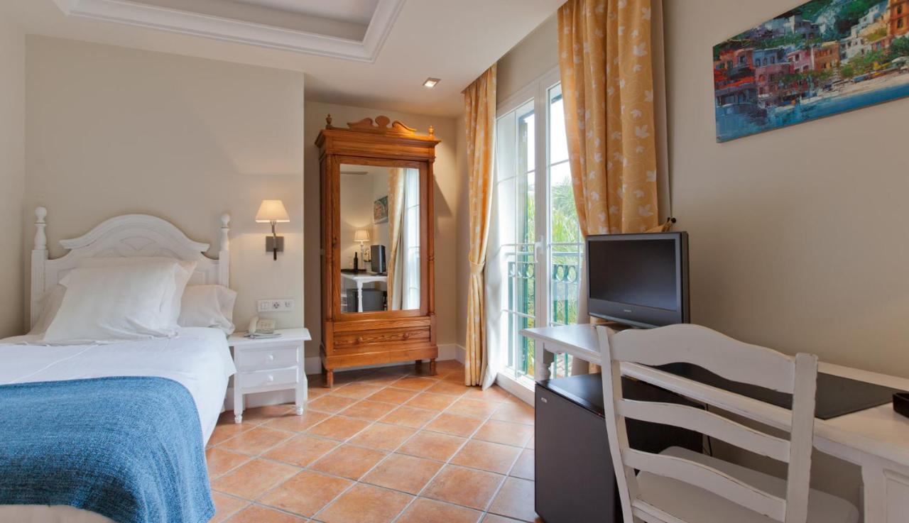 Hotel Mr Les Rotes Дения Екстериор снимка