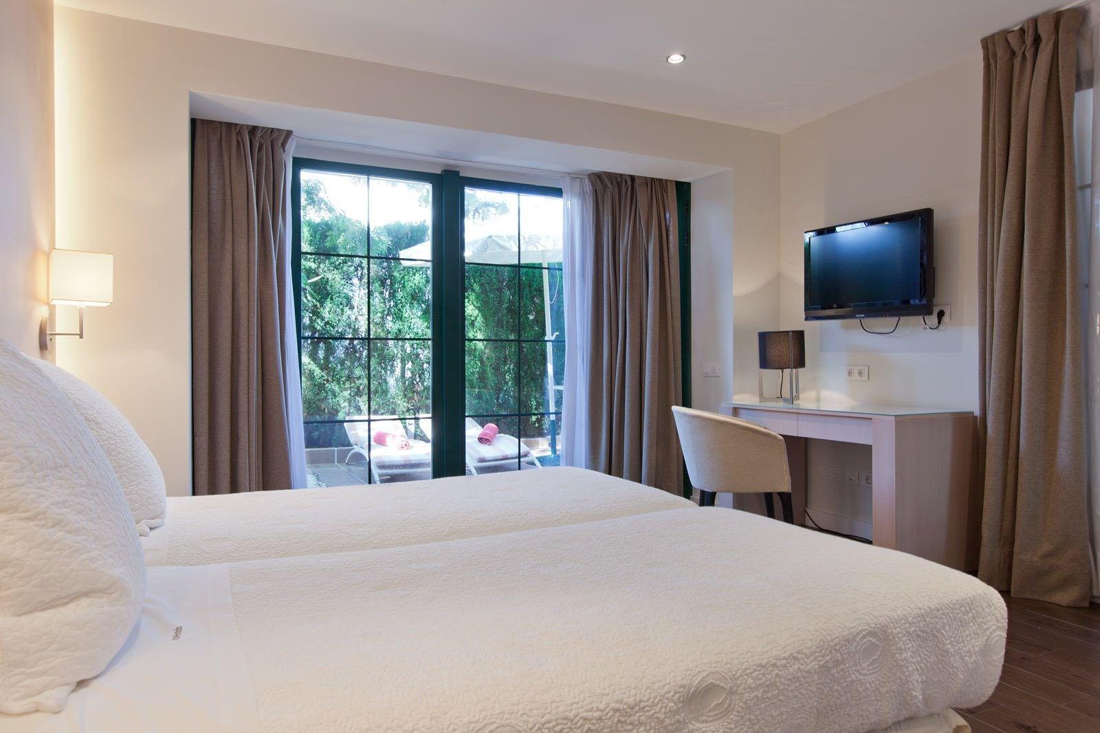 Hotel Mr Les Rotes Дения Екстериор снимка