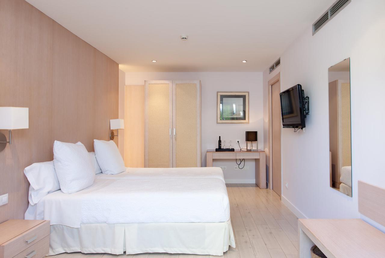 Hotel Mr Les Rotes Дения Екстериор снимка