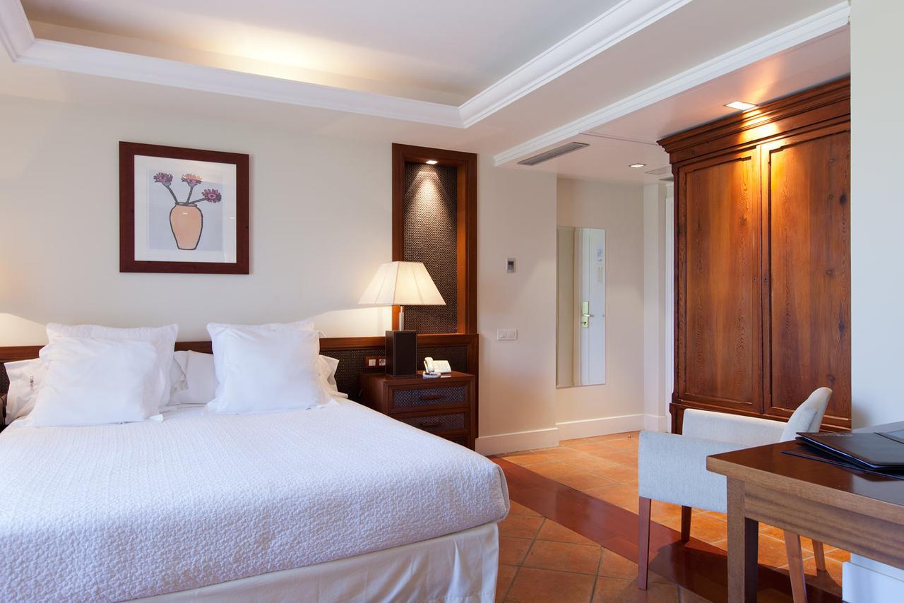 Hotel Mr Les Rotes Дения Екстериор снимка